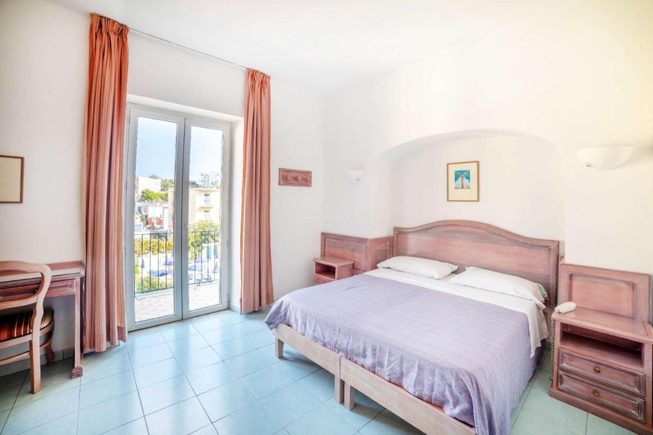 Hotel Royal Terme Isquia Exterior foto