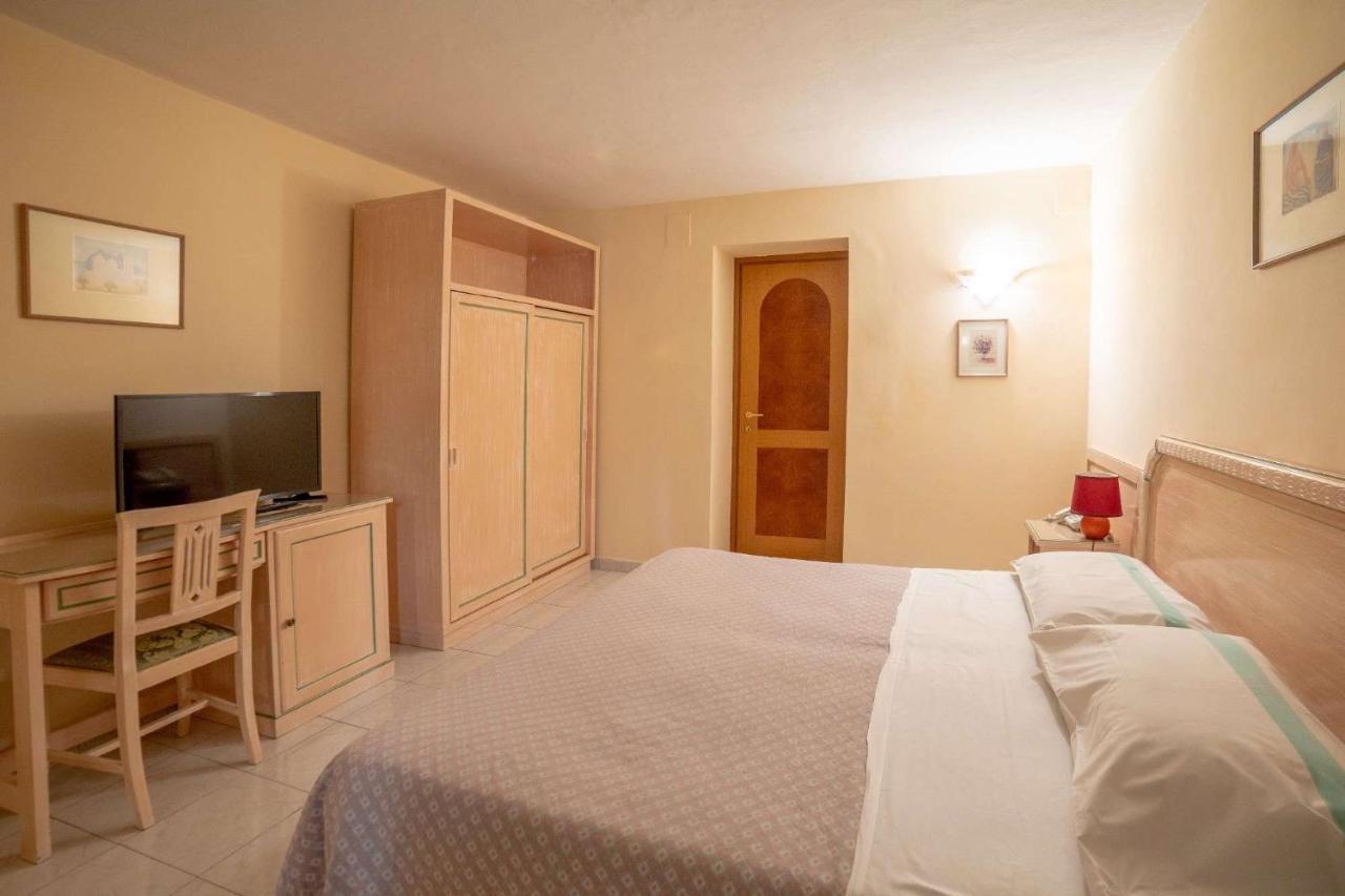 Hotel Royal Terme Isquia Exterior foto